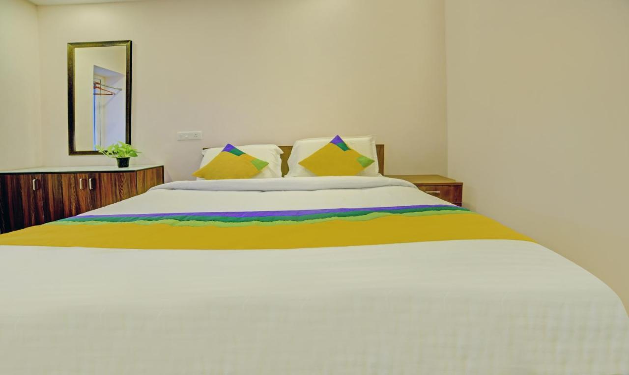 Treebo Trip Majestic Inn Thampanoor Thiruvananthapuram Εξωτερικό φωτογραφία
