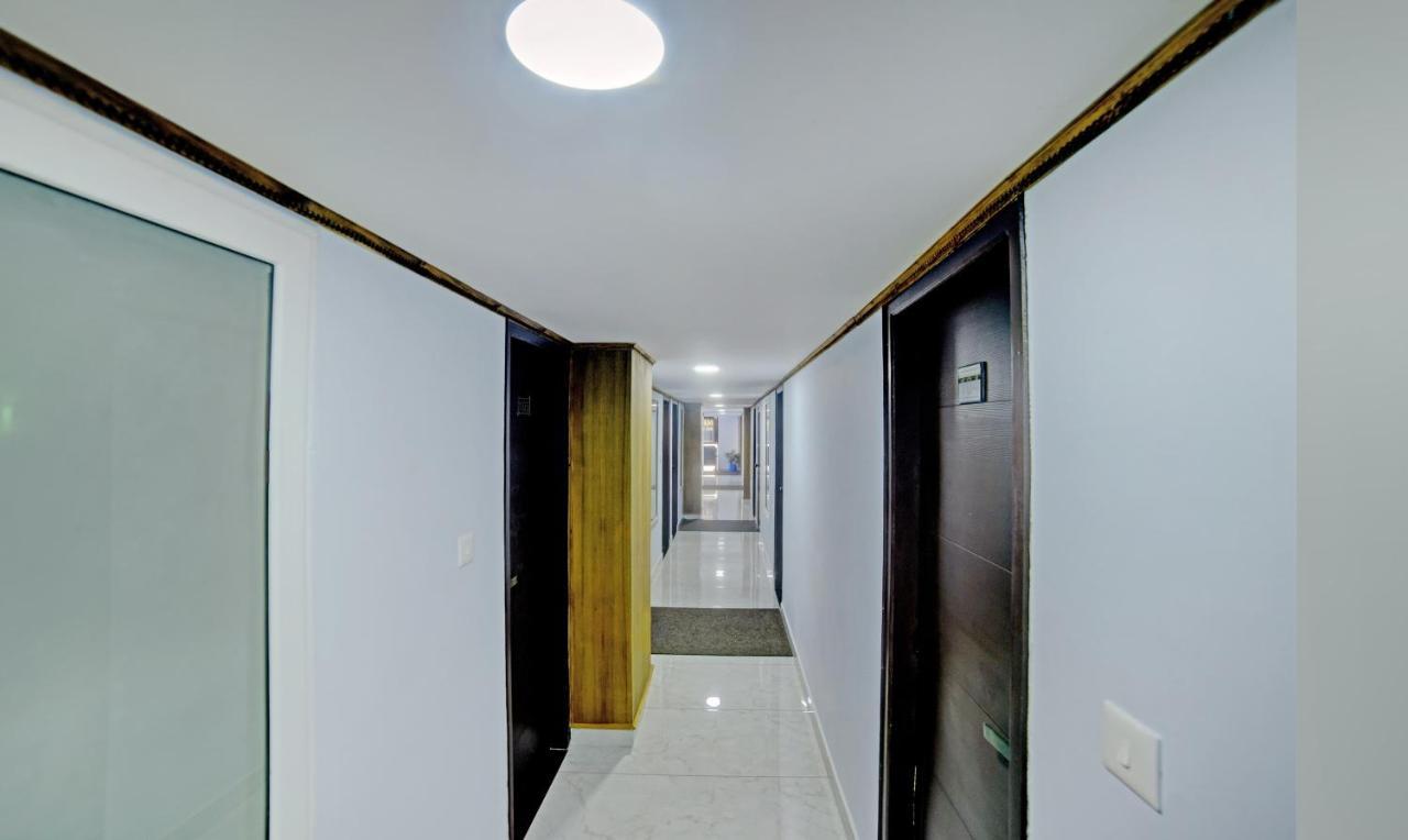 Treebo Trip Majestic Inn Thampanoor Thiruvananthapuram Εξωτερικό φωτογραφία